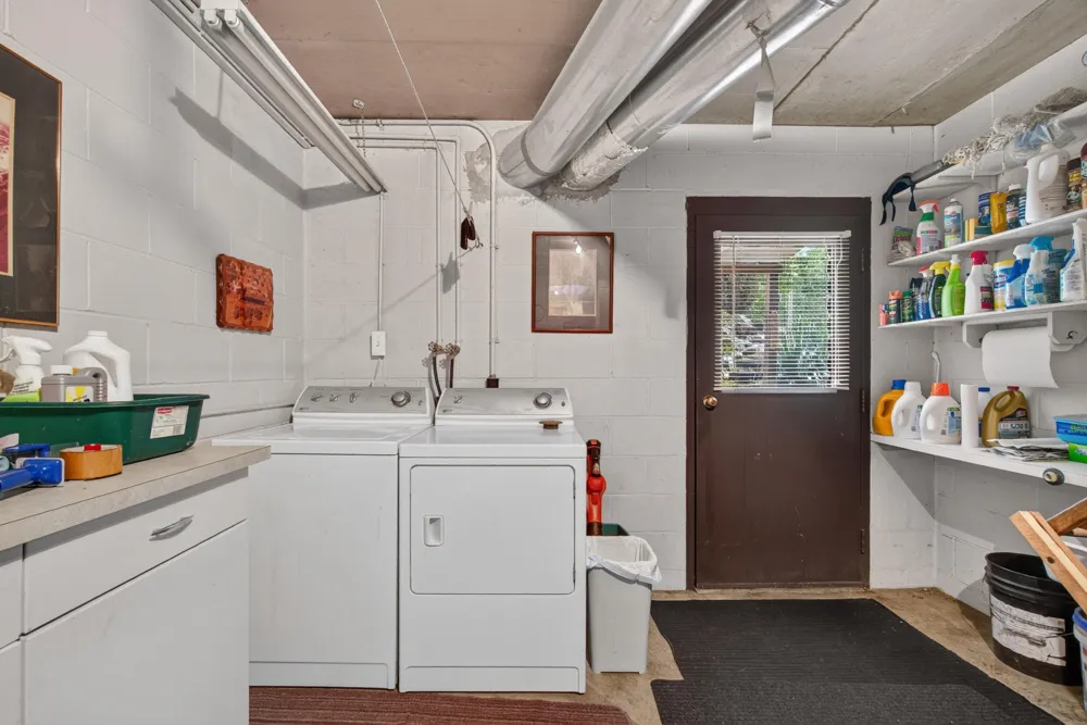 1611 S Williamston Road Dansville, MI 48819