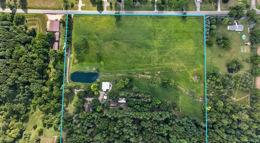 1611 S Williamston Road Dansville, MI 48819