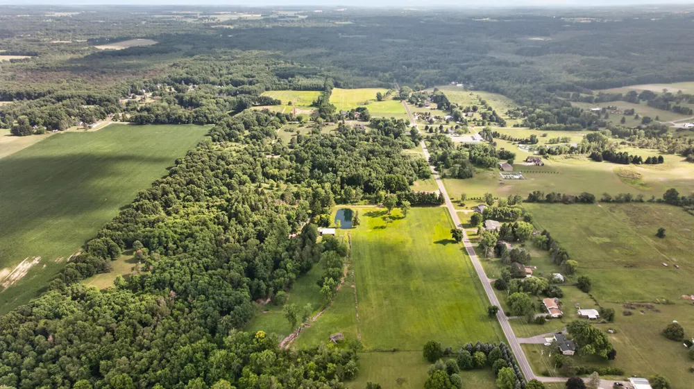 1611 S Williamston Road Dansville, MI 48819