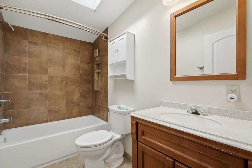 582 Leenhouts Street Comstock Charter Township, MI 49048