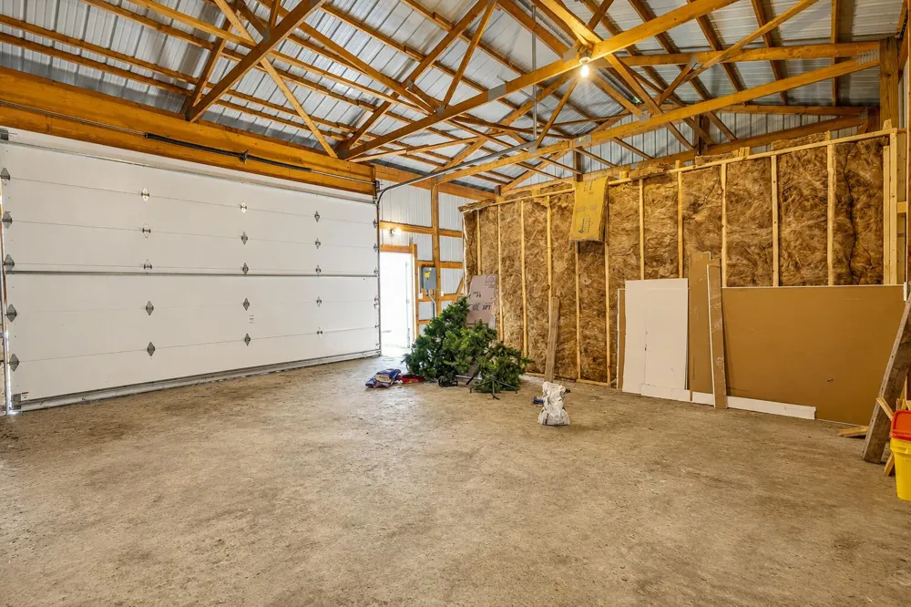 582 Leenhouts Street Comstock Charter Township, MI 49048