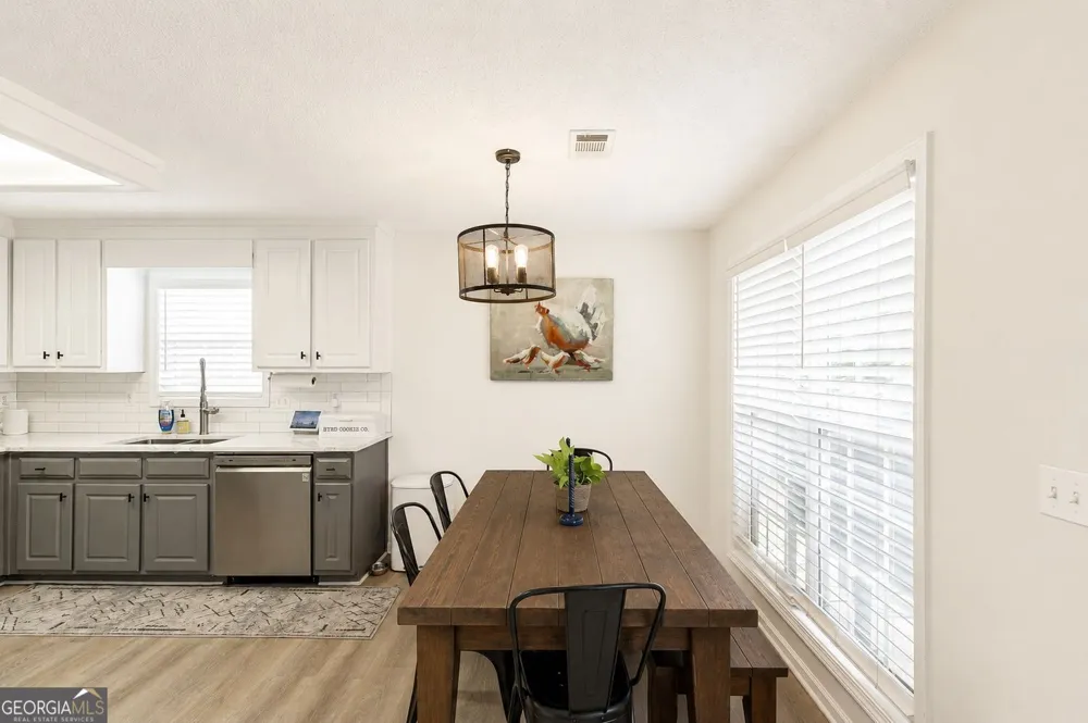5825 April DR Sugar Hill, GA 30518