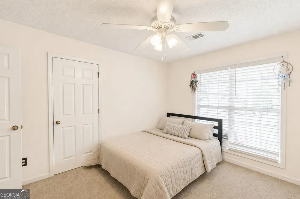 5825 April DR Sugar Hill, GA 30518