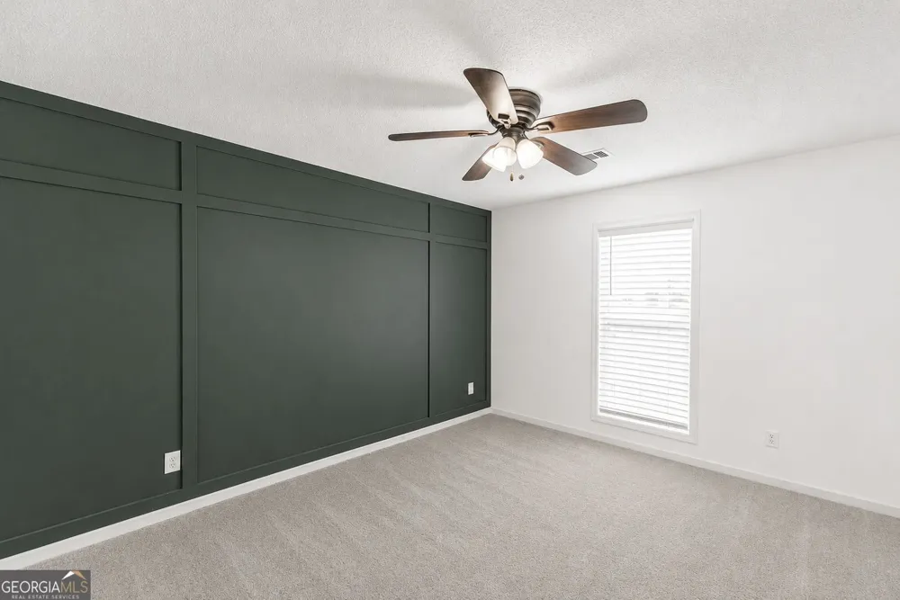 5825 April DR Sugar Hill, GA 30518
