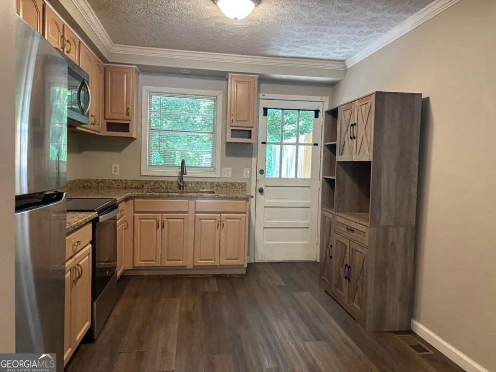 152 Fields Landing DR Canton, GA 30114