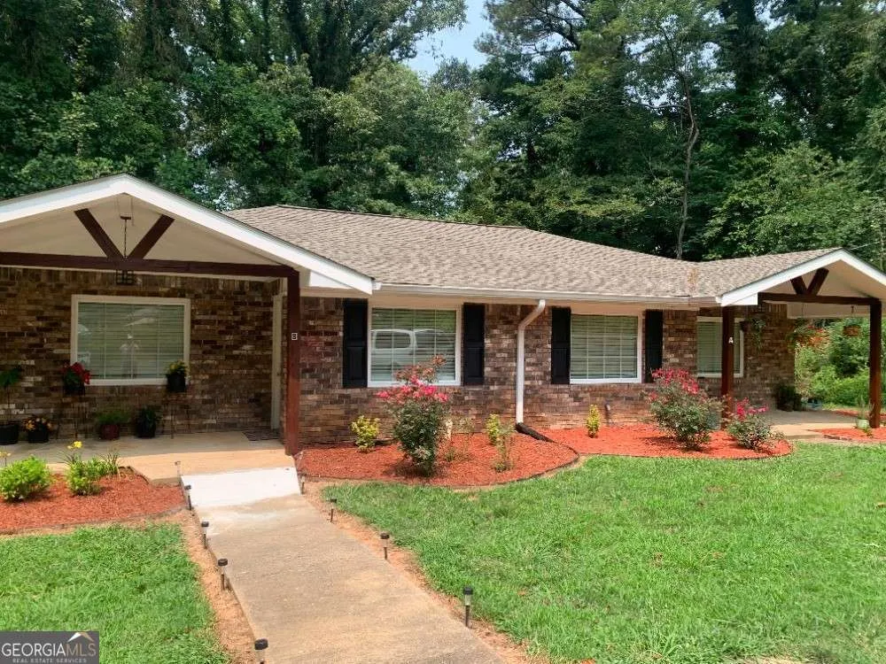 152 Fields Landing DR Canton, GA 30114