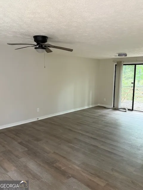 104 N meade DR Peachtree City, GA 30269