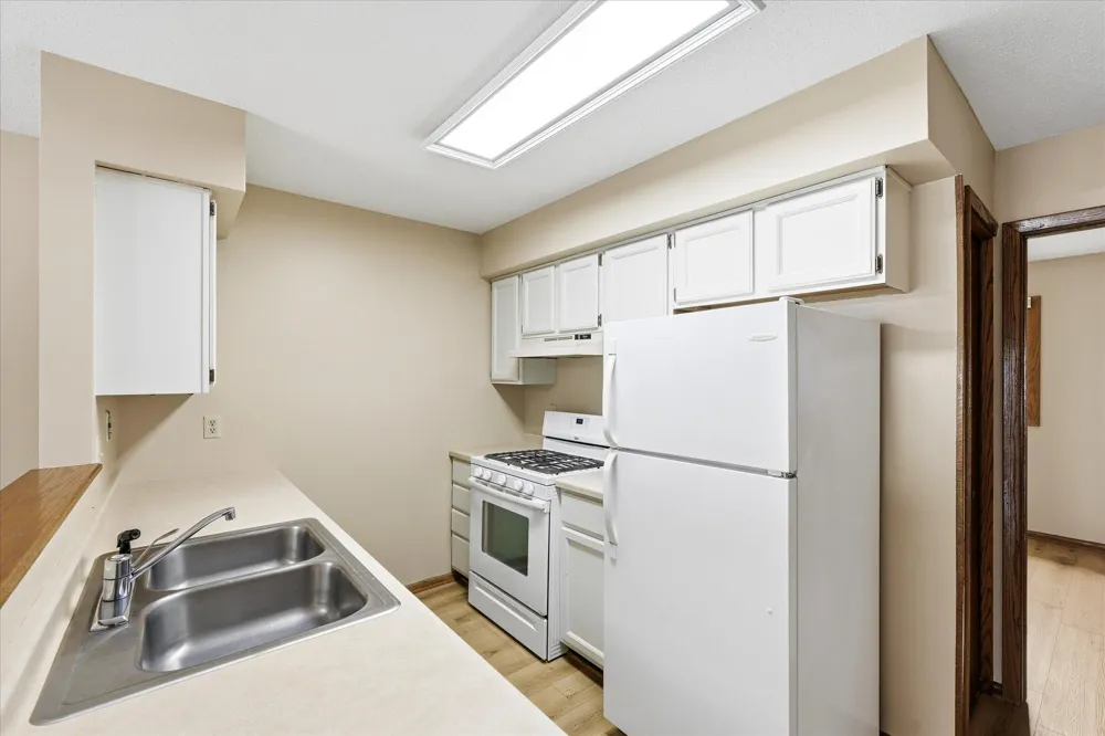 540 Auburn Place NW #C Elk River, MN 55330