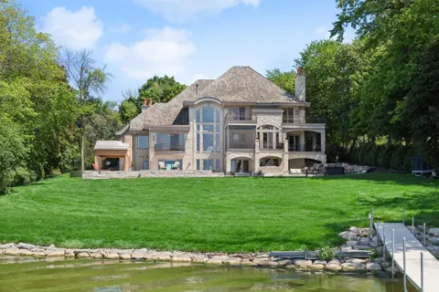 1530 Orchard Beach Place
