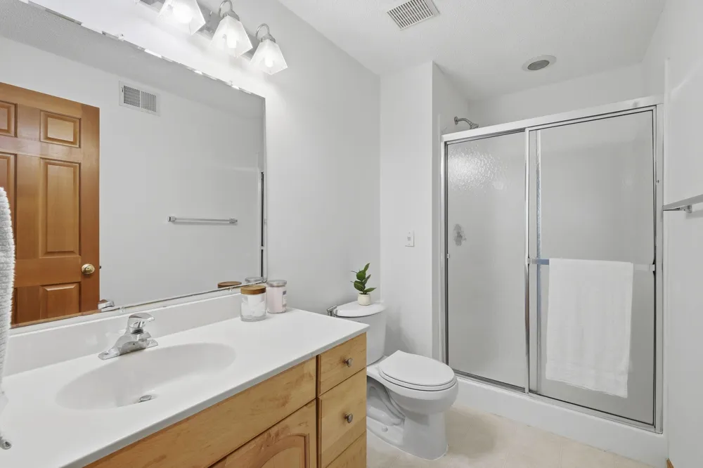 5546 Malibu Drive Edina, MN 55436