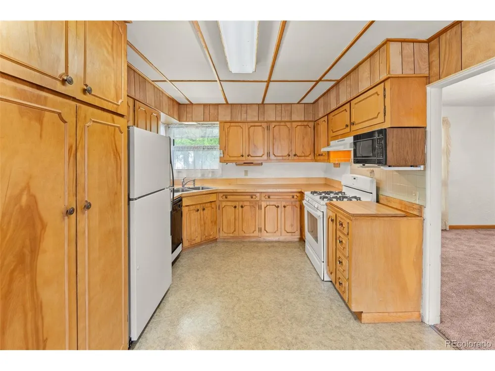 322 Emerson Street Wray, CO 80758