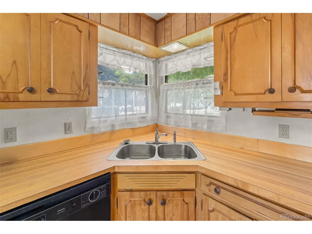 322 Emerson Street Wray, CO 80758