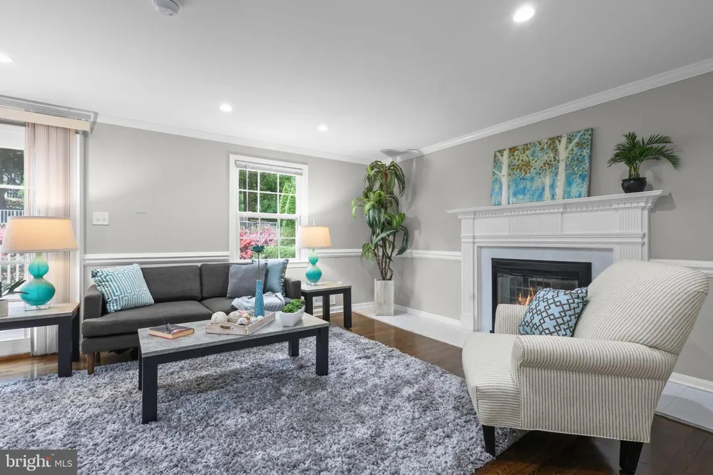9725 LOOKOUT PLACE Gaithersburg, MD 20886