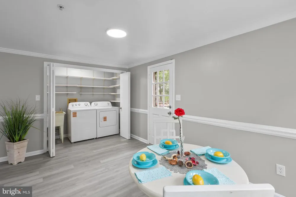 9725 LOOKOUT PLACE Gaithersburg, MD 20886