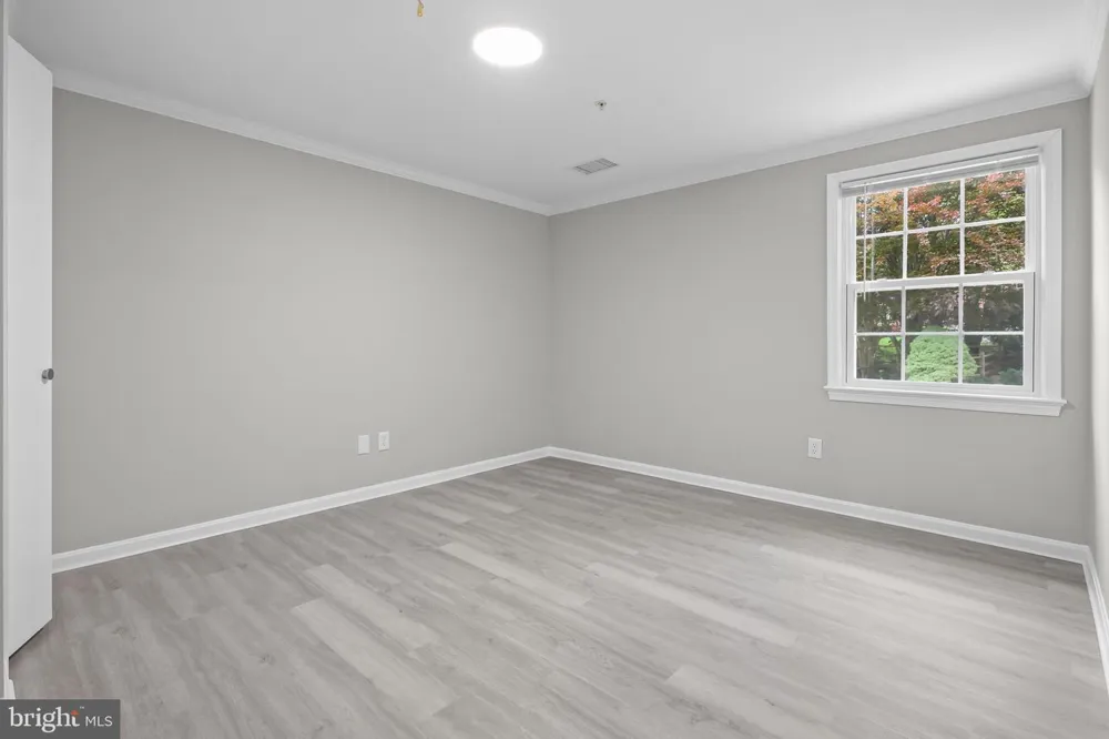 9725 LOOKOUT PLACE Gaithersburg, MD 20886