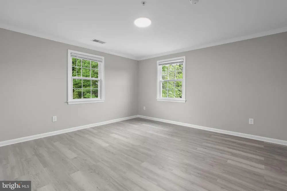 9725 LOOKOUT PLACE Gaithersburg, MD 20886