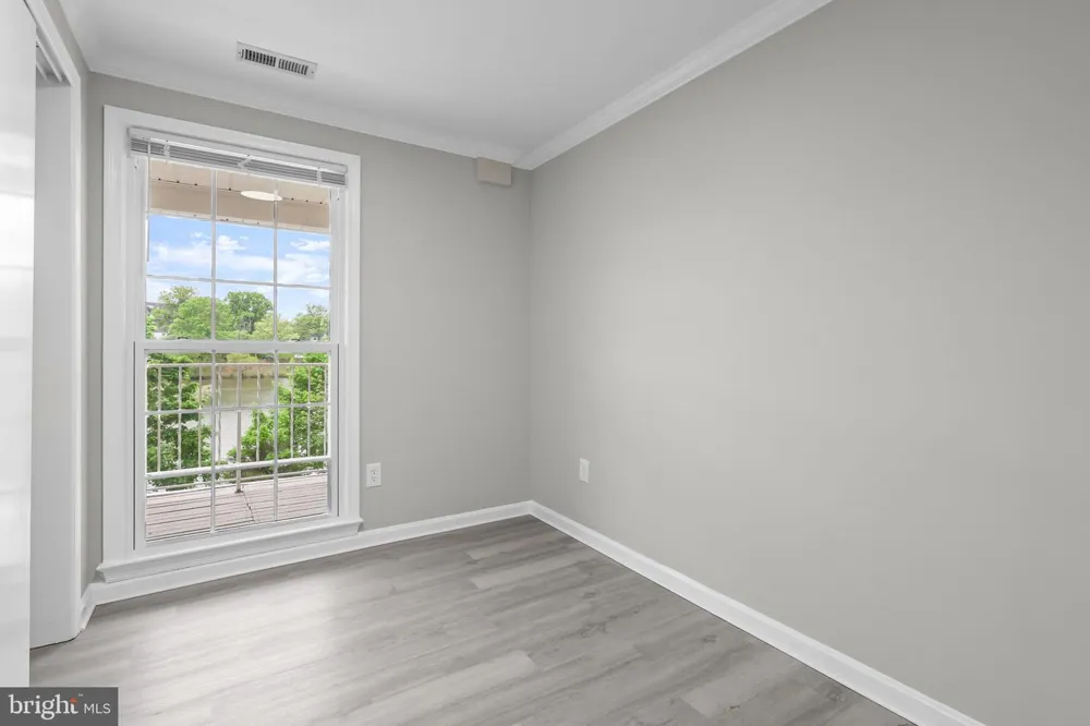 9725 LOOKOUT PLACE Gaithersburg, MD 20886