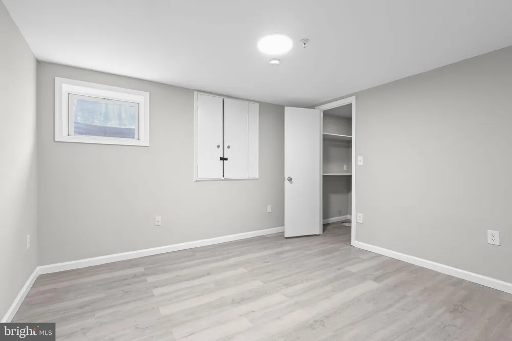 9725 LOOKOUT PLACE Gaithersburg, MD 20886