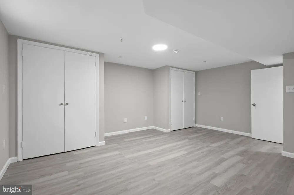 9725 LOOKOUT PLACE Gaithersburg, MD 20886