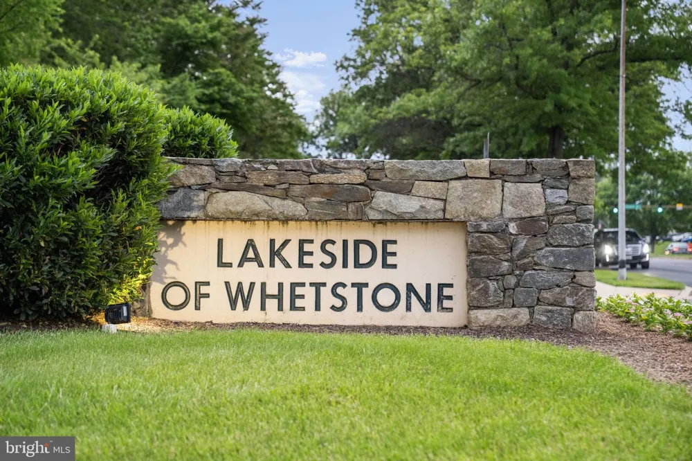 9725 LOOKOUT PLACE Gaithersburg, MD 20886