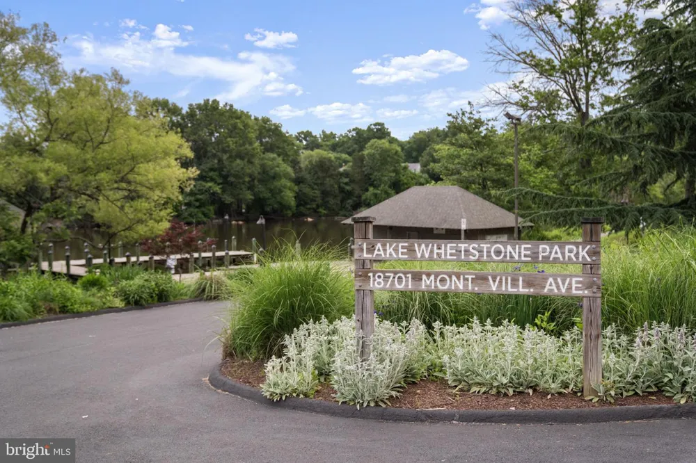 9725 LOOKOUT PLACE Gaithersburg, MD 20886