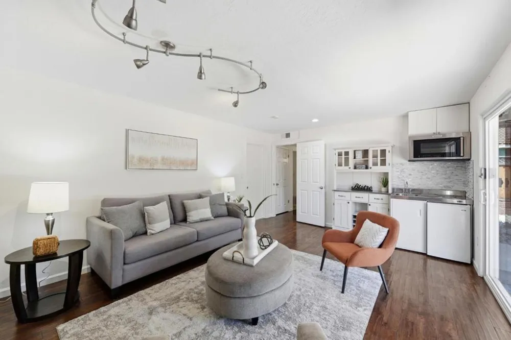 1538 Hallcrest Drive San Jose, CA 95118