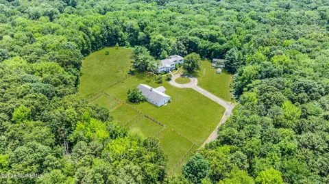 447 Stagecoach Road