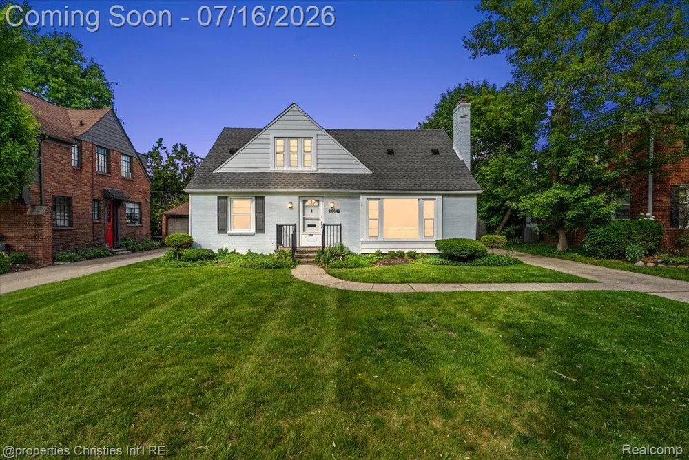 26642 York Road Huntington Woods City, MI 48070
