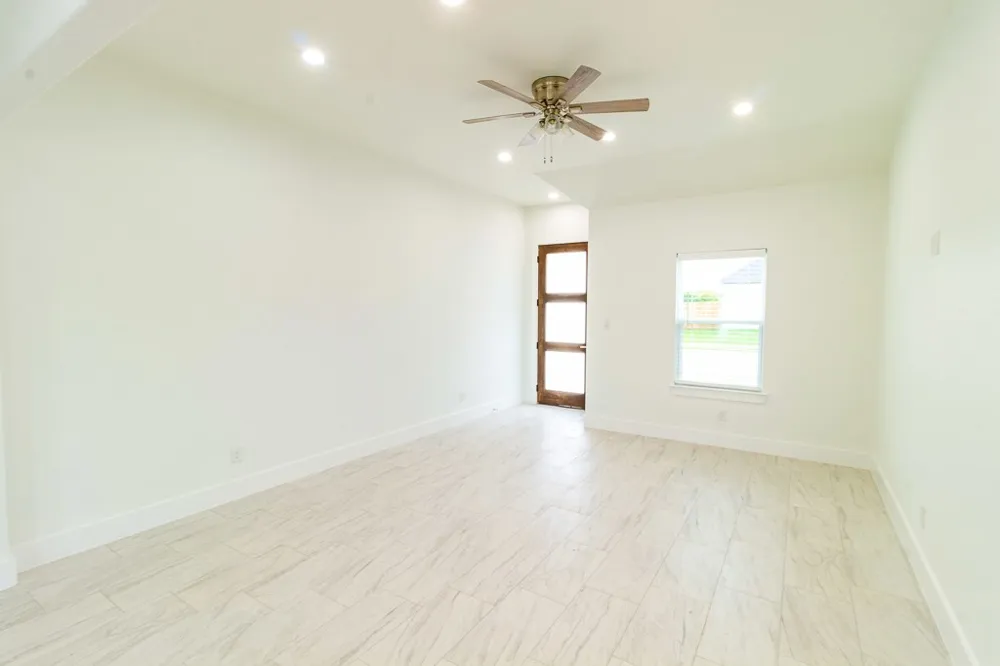 536 Highview Court Godley, TX 76044