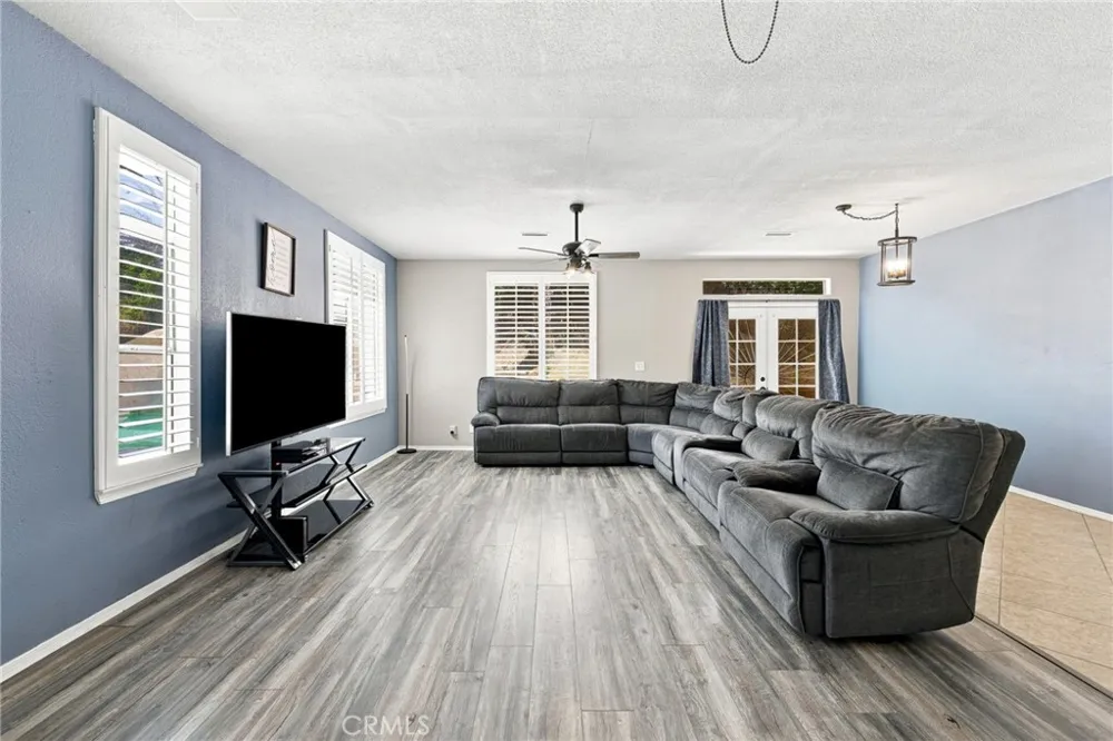42103 Desert Hill Drive Quartz Hill, CA 93536