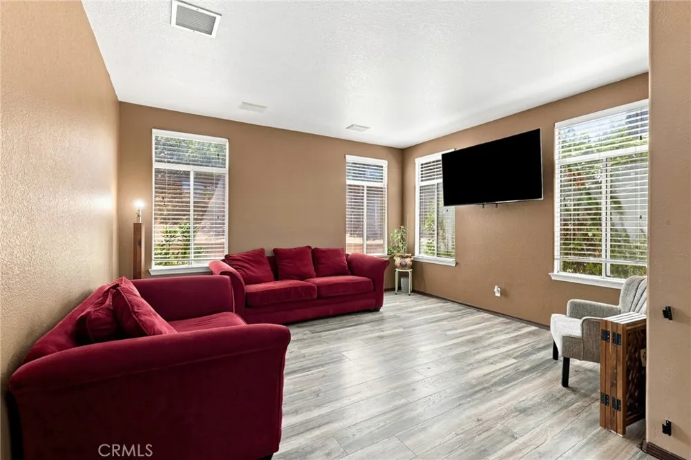 42103 Desert Hill Drive Quartz Hill, CA 93536