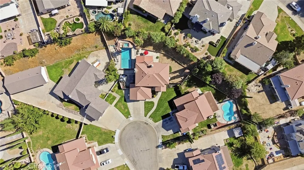 42103 Desert Hill Drive Quartz Hill, CA 93536