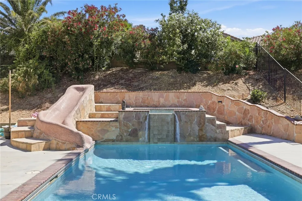 42103 Desert Hill Drive Quartz Hill, CA 93536