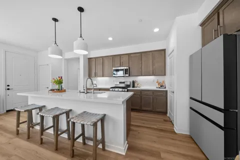 39392 Corvina Ln