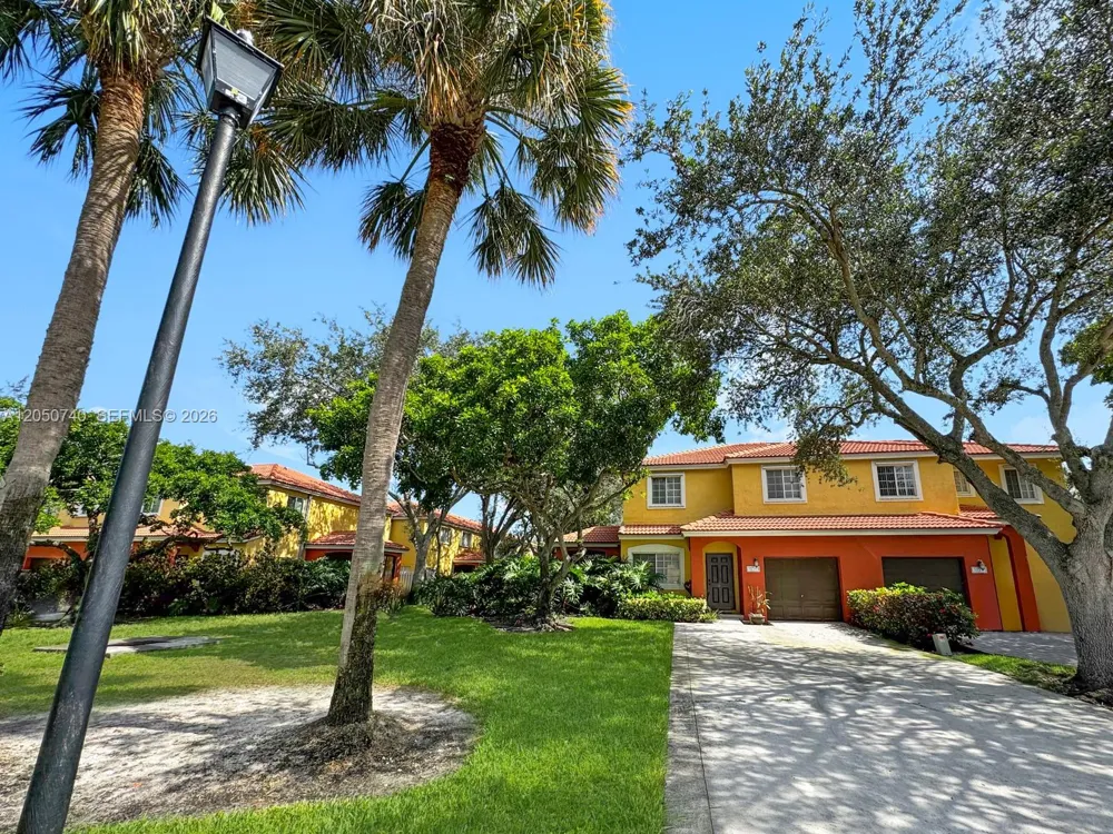 10341 SW 18th St Miramar, FL 33025