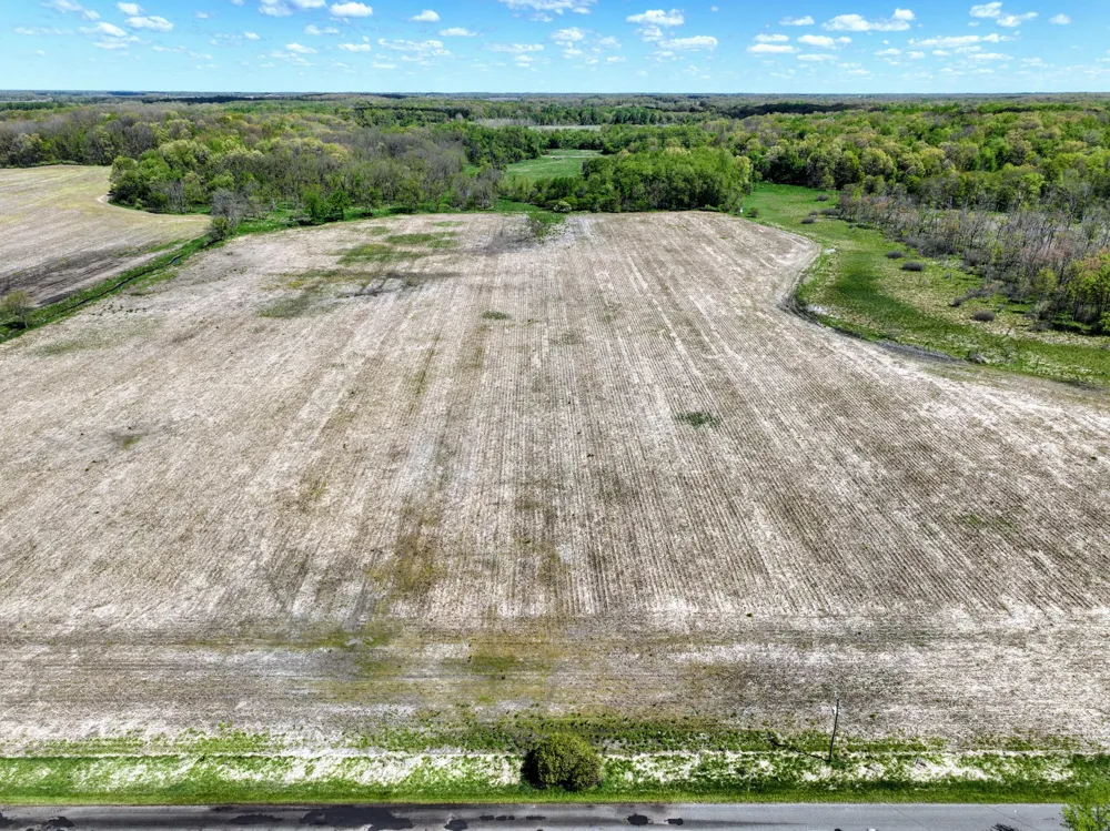 J DRIVE Marshall, MI 49068