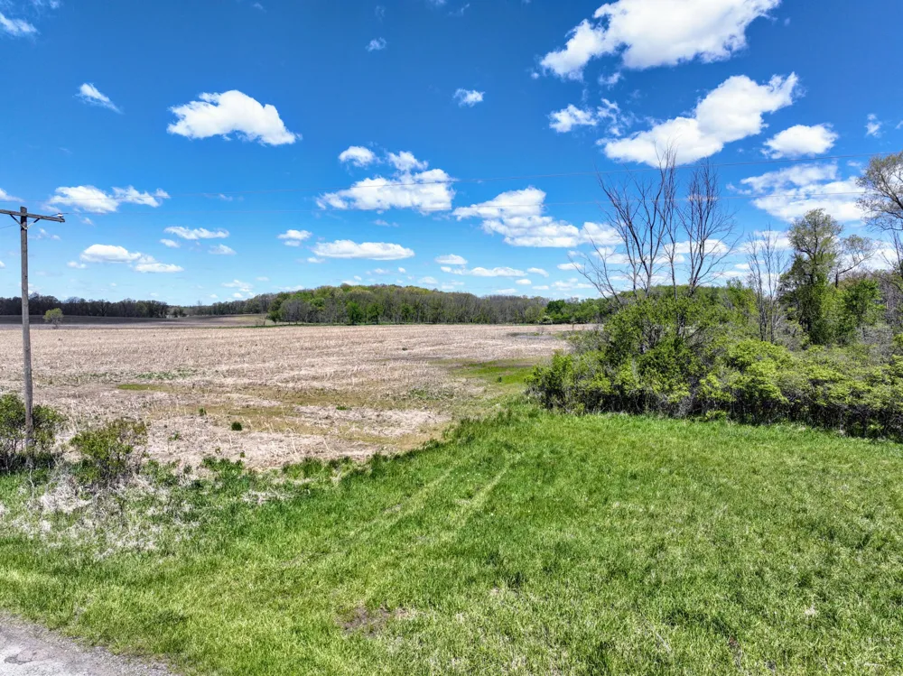 J DRIVE Marshall, MI 49068