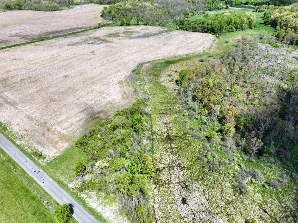 J DRIVE Marshall, MI 49068