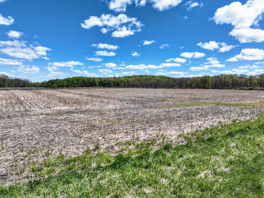 J DRIVE Marshall, MI 49068