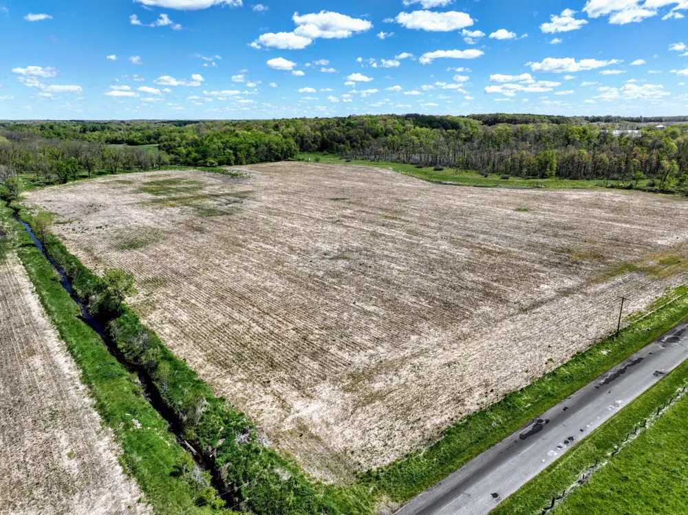 J DRIVE Marshall, MI 49068