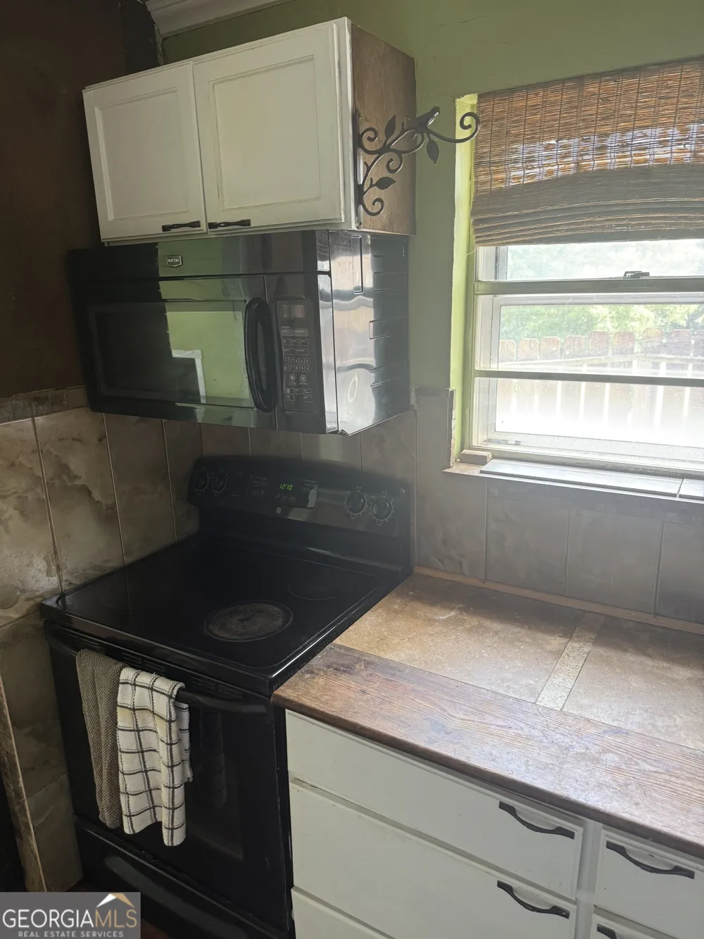 4701 Flat Shoals RD Union City, GA 30291