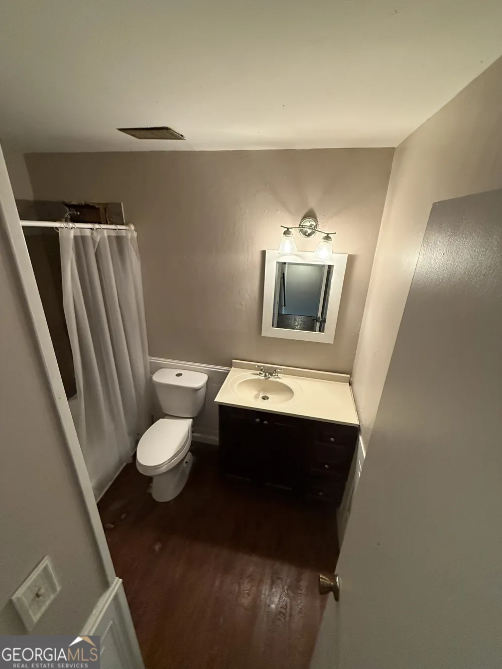 4701 Flat Shoals RD Union City, GA 30291