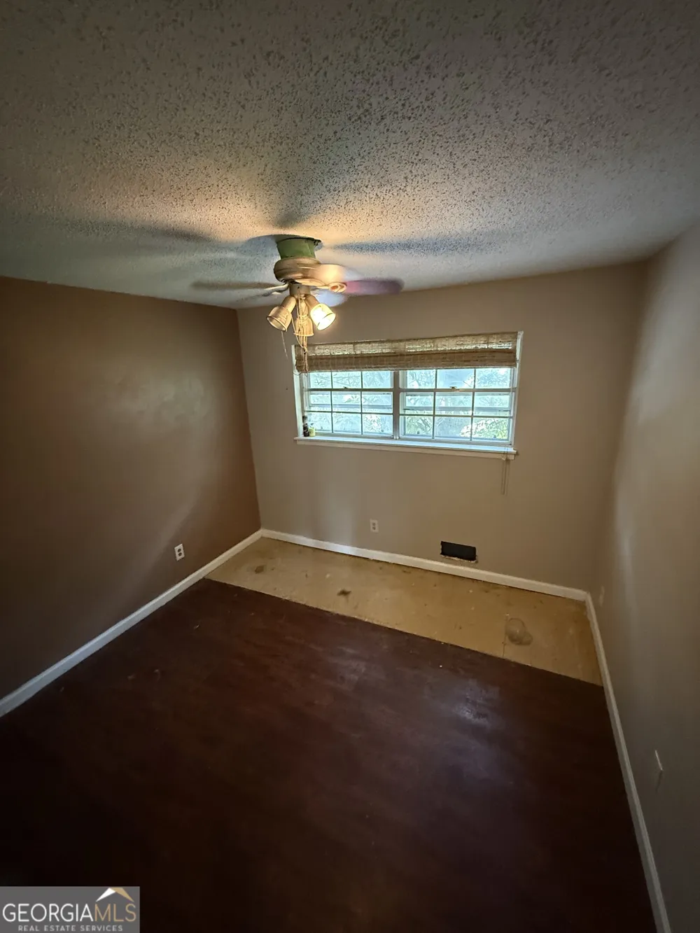4701 Flat Shoals RD Union City, GA 30291