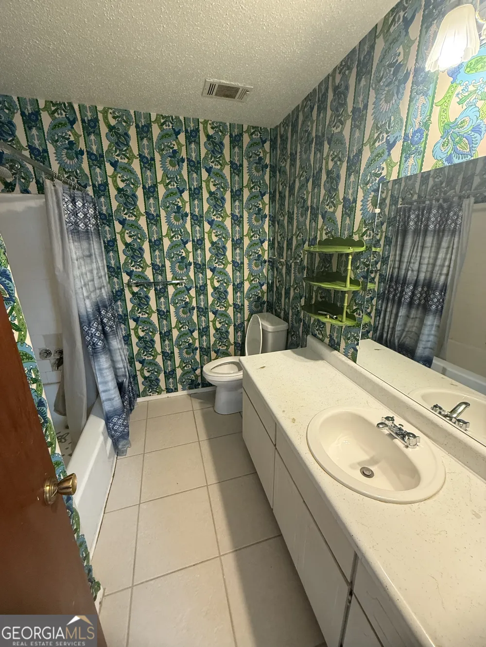 4701 Flat Shoals RD Union City, GA 30291