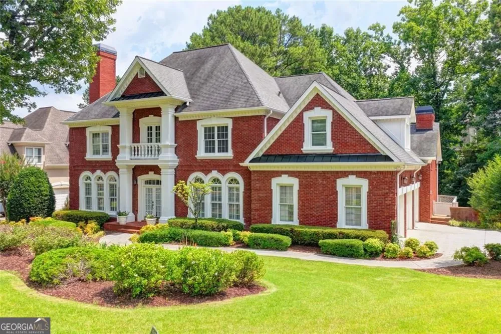 2200 Ascott Valley TRCE Johns Creek, GA 30097