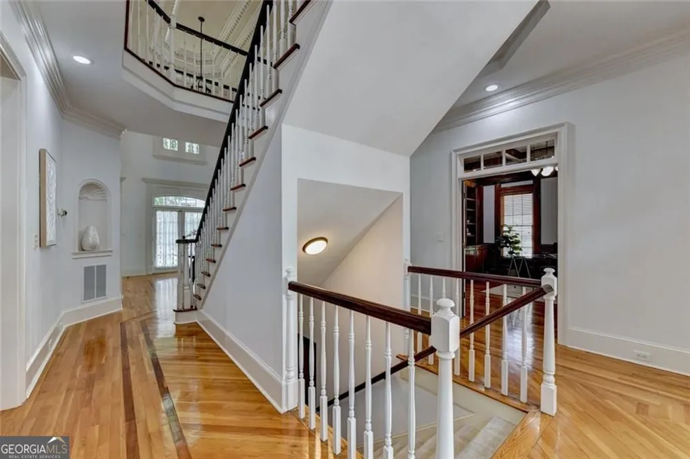 2200 Ascott Valley TRCE Johns Creek, GA 30097