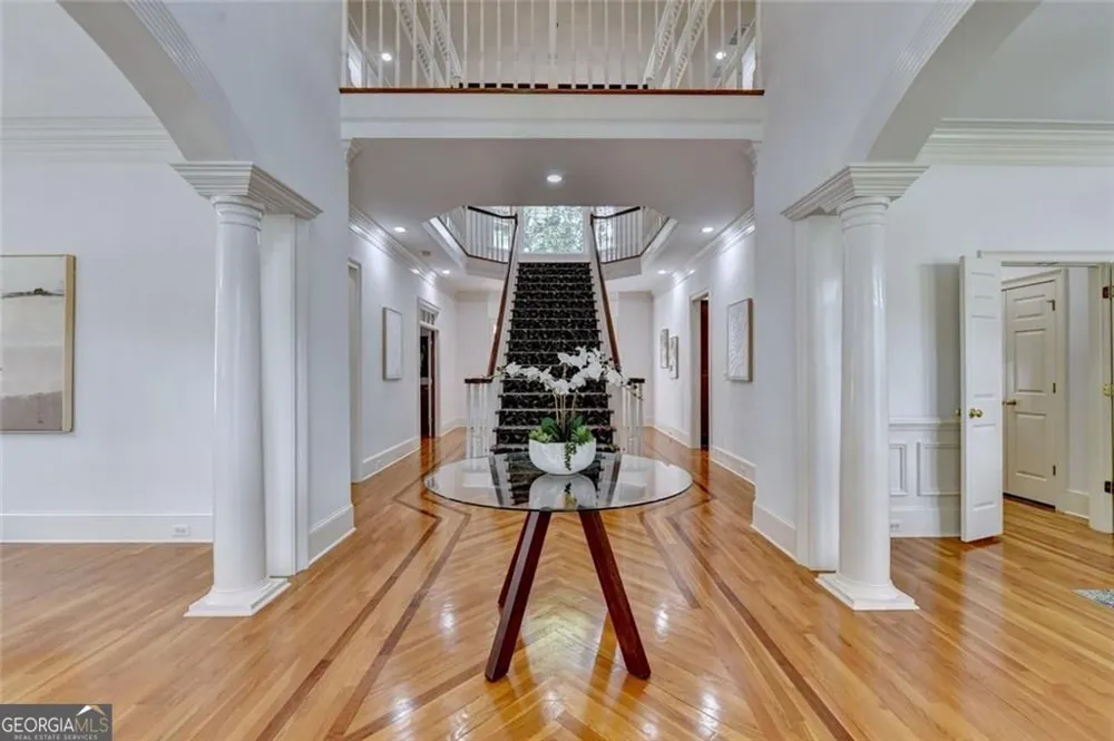 2200 Ascott Valley TRCE Johns Creek, GA 30097