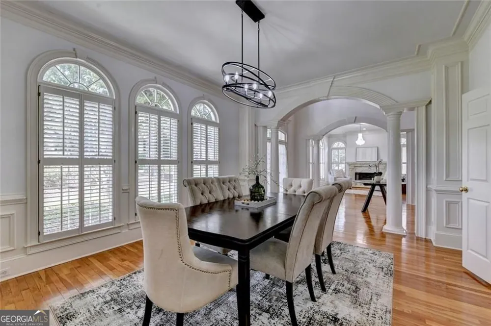 2200 Ascott Valley TRCE Johns Creek, GA 30097