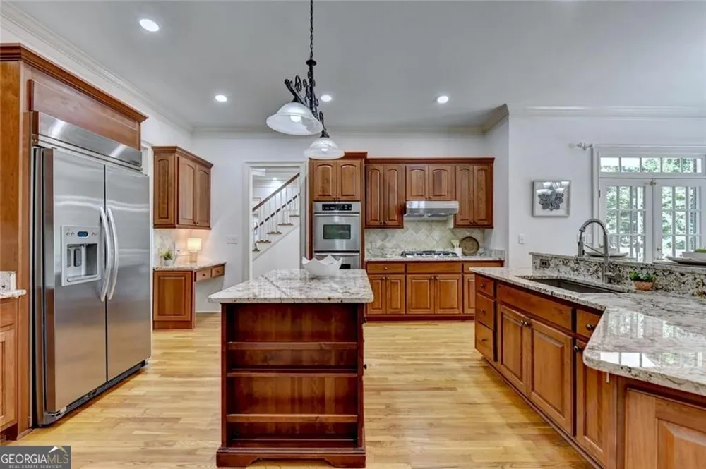 2200 Ascott Valley TRCE Johns Creek, GA 30097