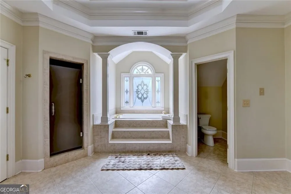 2200 Ascott Valley TRCE Johns Creek, GA 30097